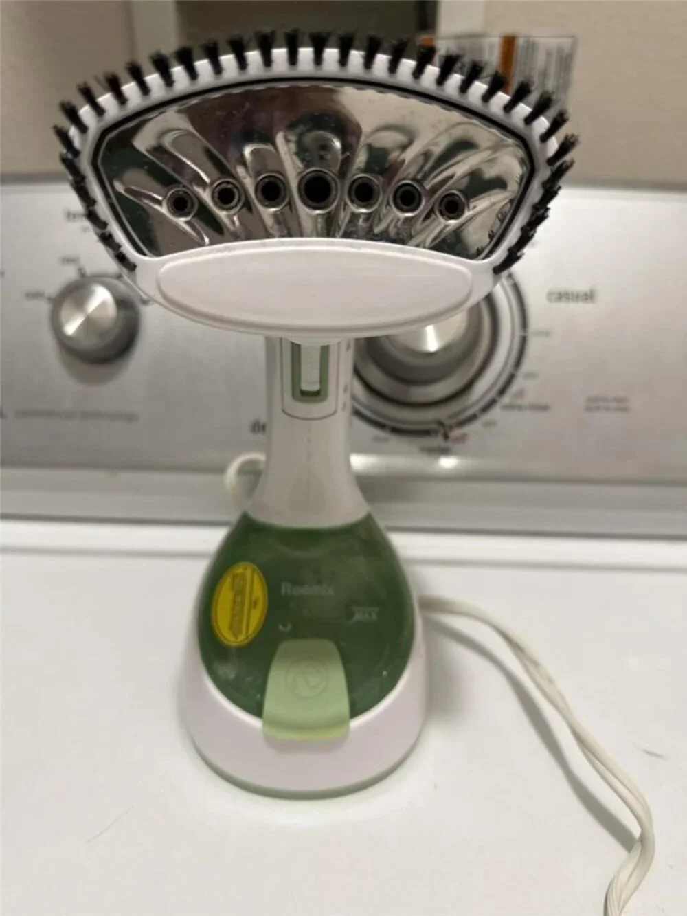 Steamer for Clothes, Folding Handheld Design Garment Steamer Wrinkles